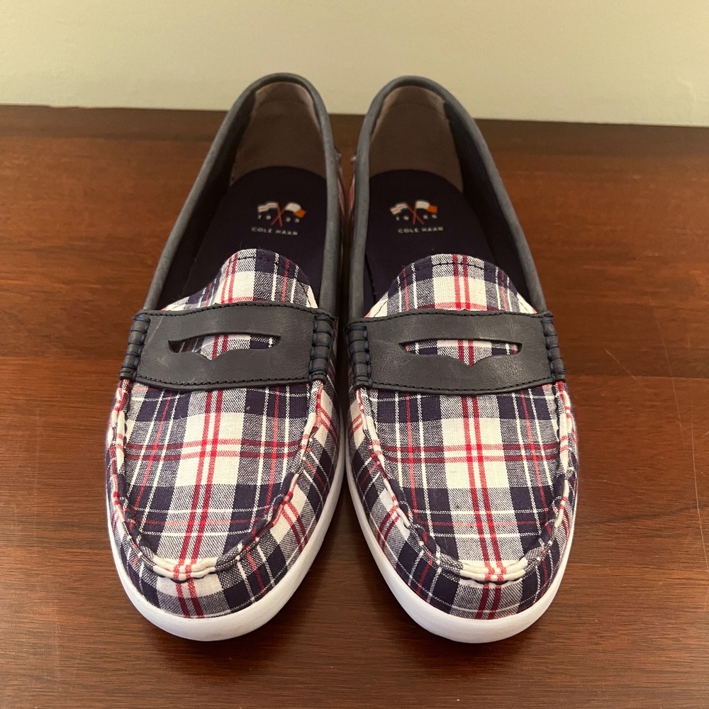 Women's Cole Haan Slip-on Shoes  Plaid  Size 11